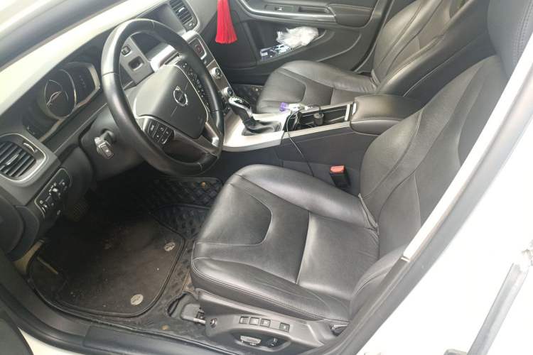 Used Volvo S60 2018 S60L T4 Smart & Ambitious Edition Left Front Seat
