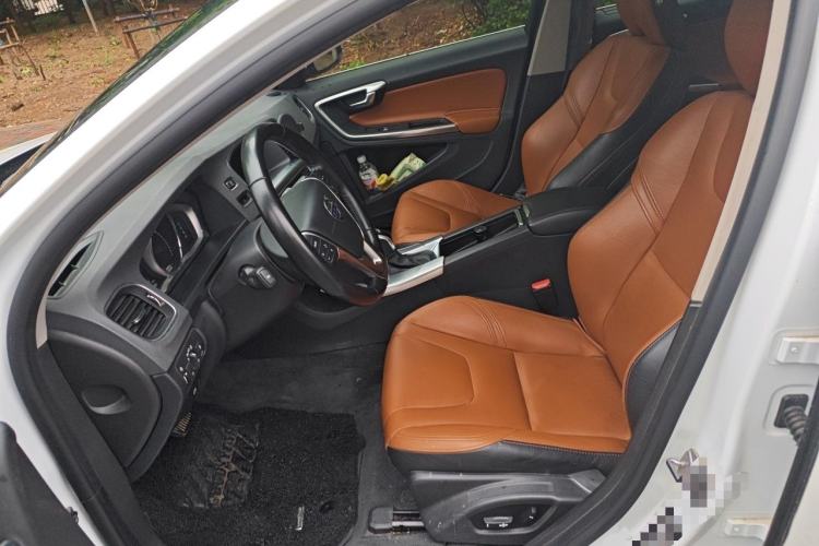 Used Volvo S60 2018 S60L T5 Intelligent Drive Edition Left Front Seat