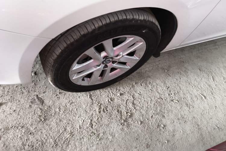 Used Volvo S60 2018 S60L T3 Smart Upgrade Edition Left Front Wheel Hub