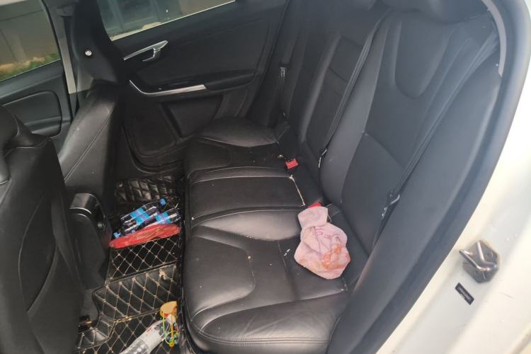 Used Volvo S60 2018 S60L T4 Smart & Ambitious Edition Left Rear Seat