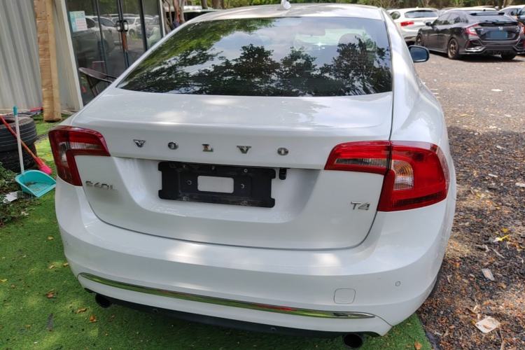 Used Volvo S60 2018 S60L T4 Zhiyuan Edition Rear