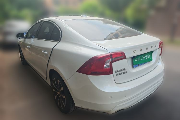 Used Volvo S60 2018 S60L T3 Smart Progress Edition Rear Left 45 Deg