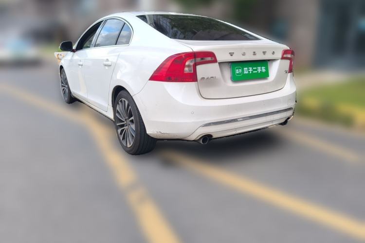 Used Volvo S60 2018 S60L T4 Smart & Ambitious Edition Rear Left 45 Deg