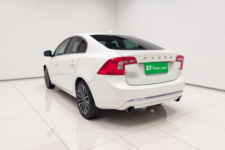 Used Volvo S60 2018 S60L T4 Smart & Ambitious Edition Rear Left 45 Deg