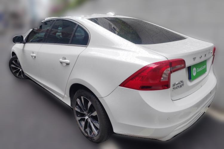 Used Volvo S60 2018 S60L T3 Smart Progress Edition Rear Left 45 Deg