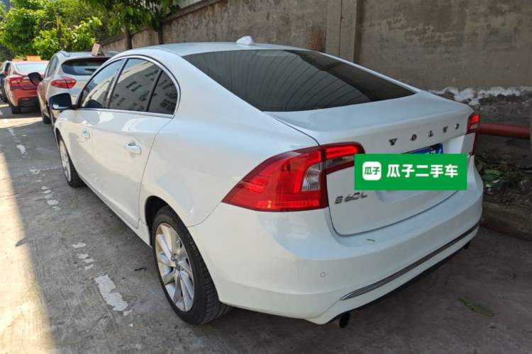Used Volvo S60 2018 S60L T4 Zhiyuan Edition Rear Left 45 Deg