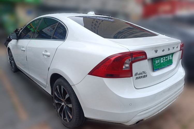 Used Volvo S60 2018 S60L T3 Smart Progress Edition Rear Left 45 Deg