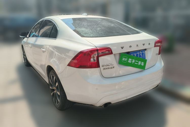 Used Volvo S60 2018 S60L T3 Smart Progress Edition Rear Left 45 Deg
