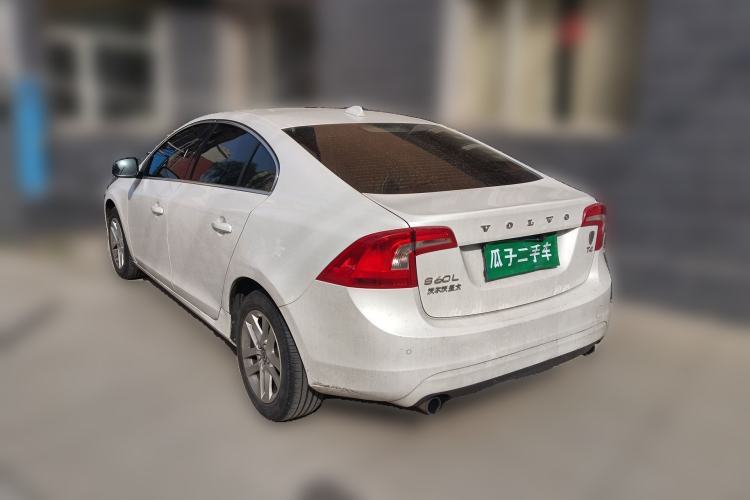 Used Volvo S60 2018 S60L T3 Smart Progress Edition Rear Left 45 Deg