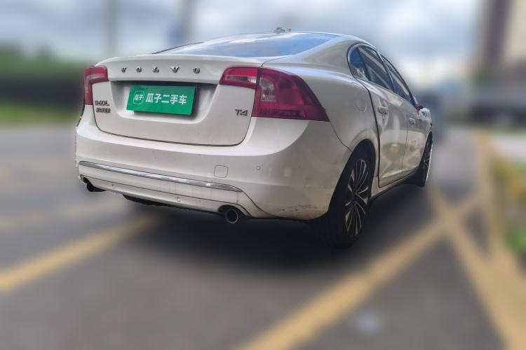 Used Volvo S60 2018 S60L T4 Smart & Ambitious Edition Rear Right 45 Deg