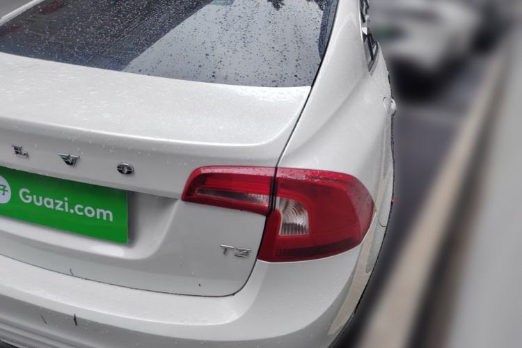 Used Volvo S60 2018 S60L T3 Smart Progress Edition Rear Right 45 Deg