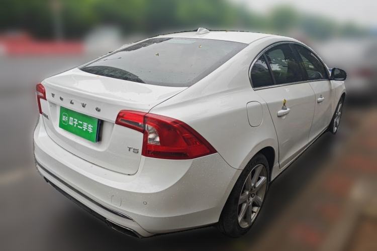 Used Volvo S60 2018 S60L T5 Intelligent Drive Edition Rear Right 45 Deg
