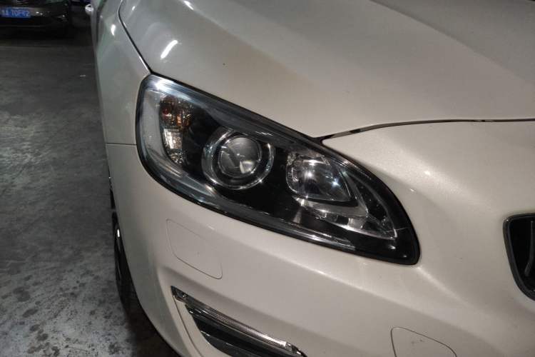 Used Volvo S60 2018 S60L T3 Smart Upgrade Edition Right Front Headlight