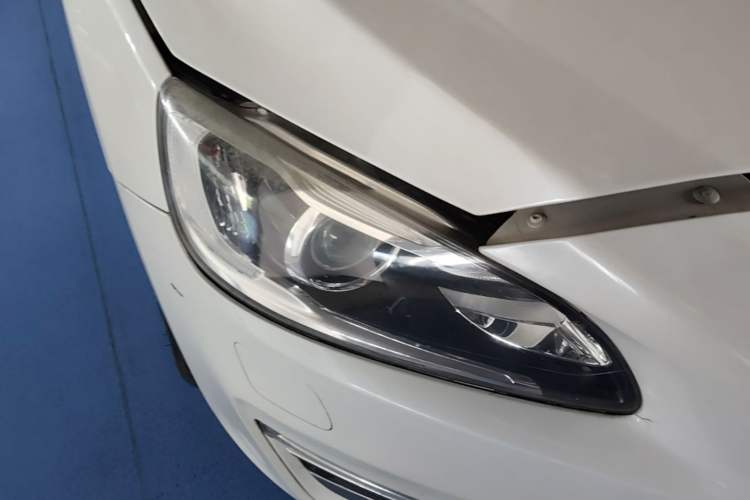 Used Volvo S60 2018 S60L T3 Smart Progress Edition Right Front Headlight