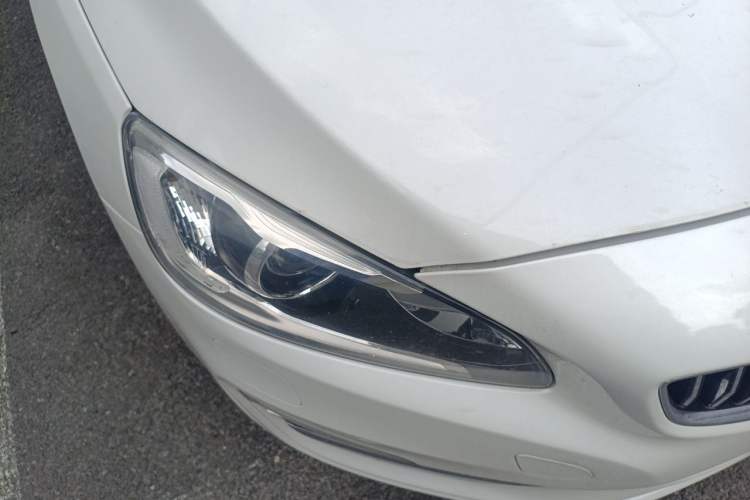 Used Volvo S60 2018 S60L T4 Smart & Ambitious Edition Right Front Headlight