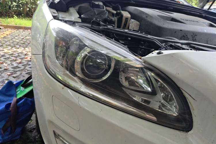 Used Volvo S60 2018 S60L T3 Smart Progress Edition Right Front Headlight
