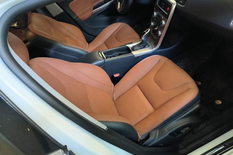 Used Volvo S60 2018 S60L T3 Smart Progress Edition Right Front Seat