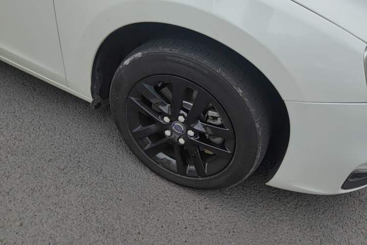 Used Volvo S60 2018 S60L T3 Smart Upgrade Edition Right Front Wheel Hub