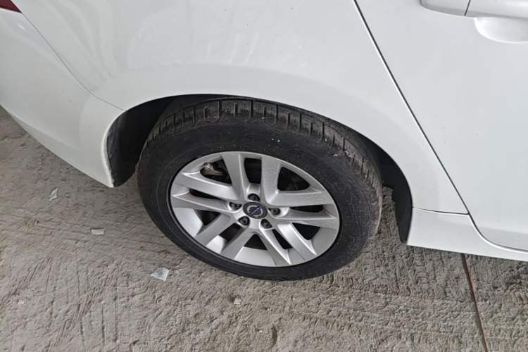 Used Volvo S60 2018 S60L T3 Smart Upgrade Edition Right Rear Wheel Hub