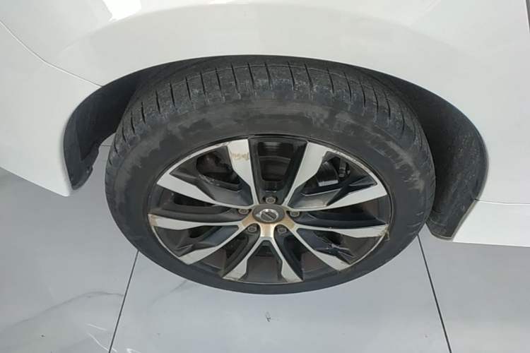 Used Volvo S60 2018 S60L T3 Smart Progress Edition Right Rear Wheel Hub