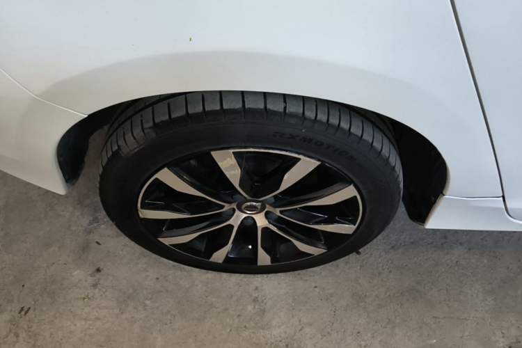 Used Volvo S60 2018 S60L T3 Smart Progress Edition Right Rear Wheel Hub