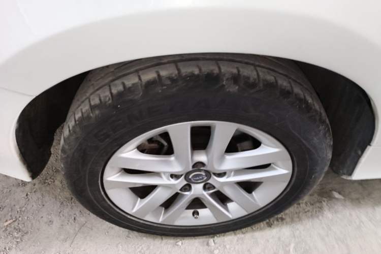 Used Volvo S60 2018 S60L T3 Smart Upgrade Edition Right Rear Wheel Hub