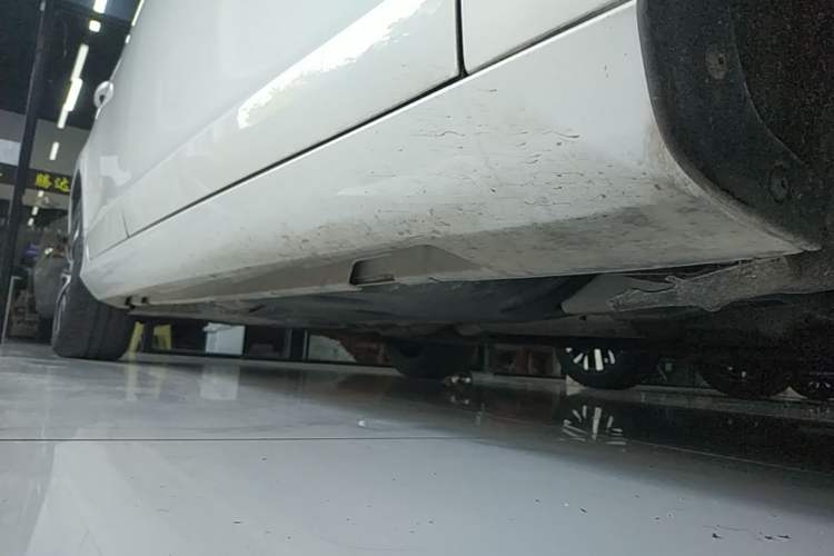 Used Volvo S60 2018 S60L T3 Smart Progress Edition Right Side Sill