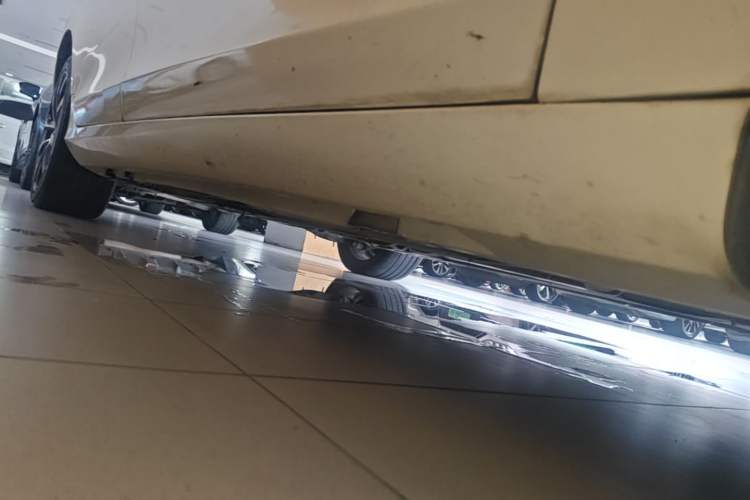 Used Volvo S60 2018 S60L T3 Smart Progress Edition Right Side Sill