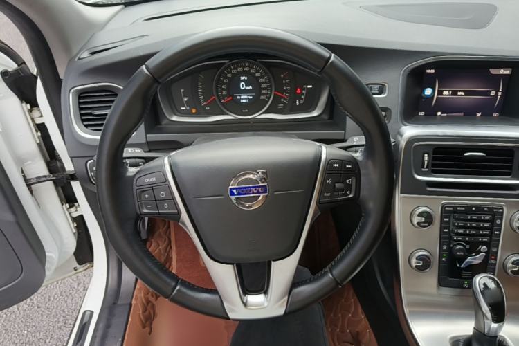 Used Volvo S60 2018 S60L T3 Smart Upgrade Edition Steering Wheel