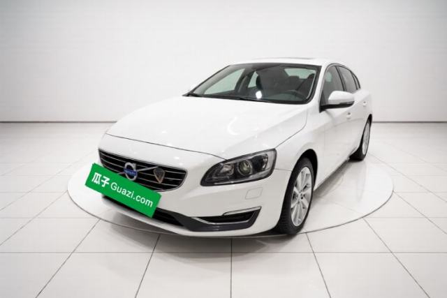 Volvo S60 2018 S60L T4 Zhiyuan Edition usado