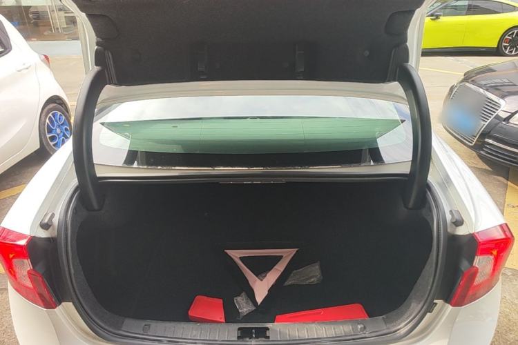 Used Volvo S60 2018 S60L T4 Zhiyuan Edition Trunk