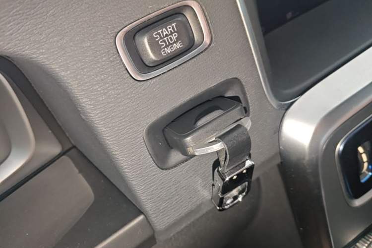 Used Volvo S60 2018 S60L T3 Smart Upgrade Edition Vehicle Key