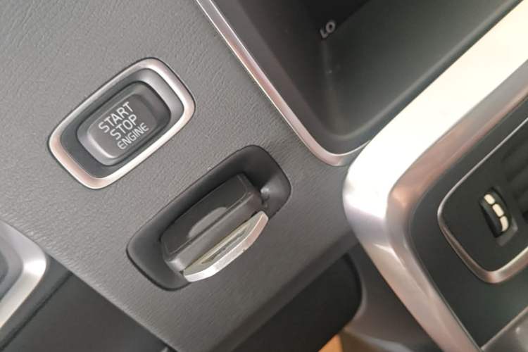 Used Volvo S60 2018 S60L T3 Smart Progress Edition Vehicle Key