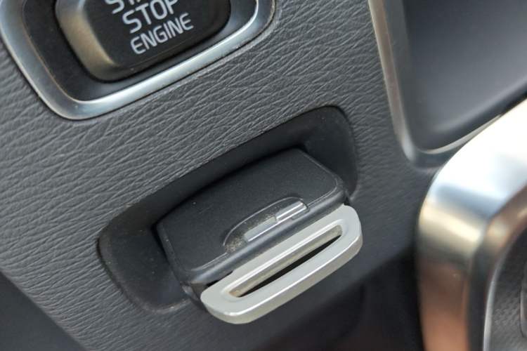 Used Volvo S60 2018 S60L T4 Zhiyuan Edition Vehicle Key