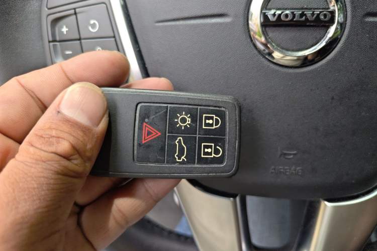 Used Volvo S60 2018 S60L T3 Smart Progress Edition Vehicle Key