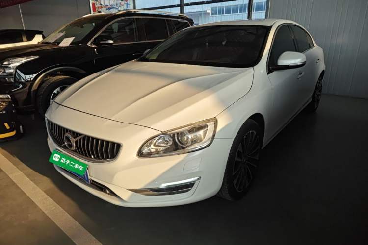 Used Volvo S60 2018 S60L T4 Smart & Ambitious Edition Guazi used car, China used car export, Used car for sale, Used  cars, Cheapest cars for sale