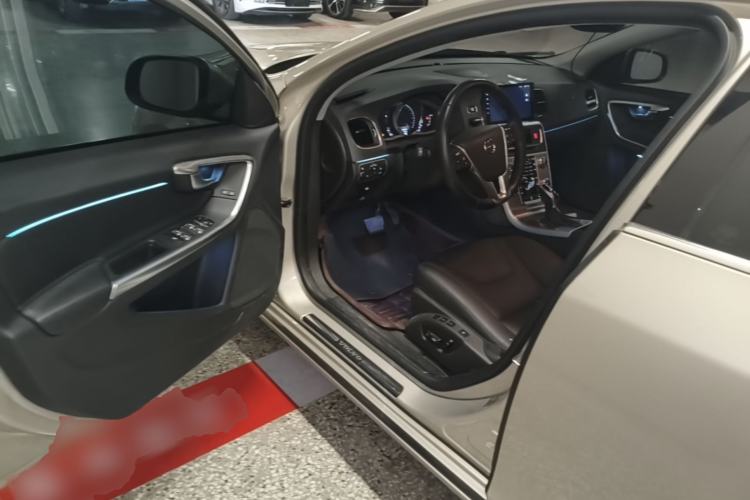 Used Volvo S60 2018 S60L T4 Smart & Ambitious Edition Driver Seat