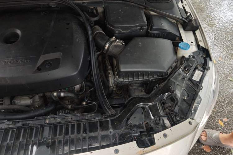 Used Volvo S60 2018 S60L T3 Smart Upgrade Edition Engine Bay Left