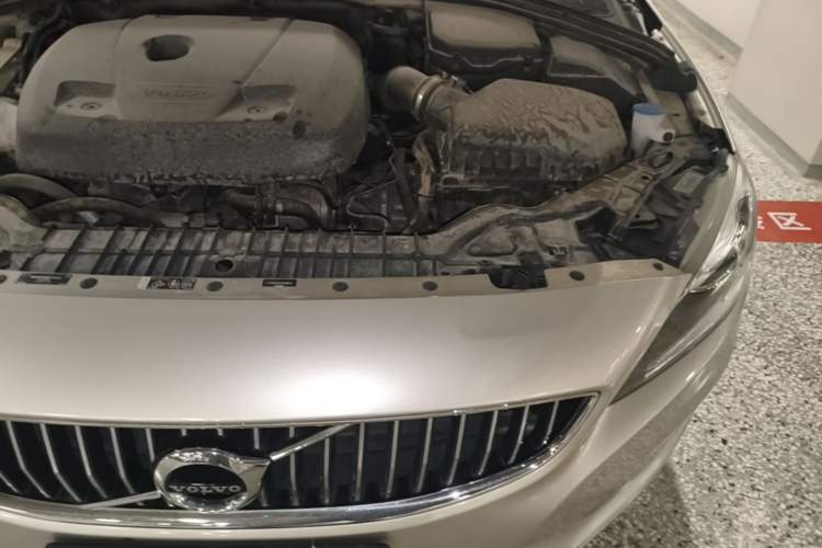 Used Volvo S60 2018 S60L T4 Smart & Ambitious Edition Engine Bay Left