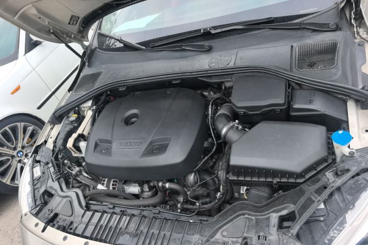 Used Volvo S60 2018 S60L T3 Smart Progress Edition Engine Bay