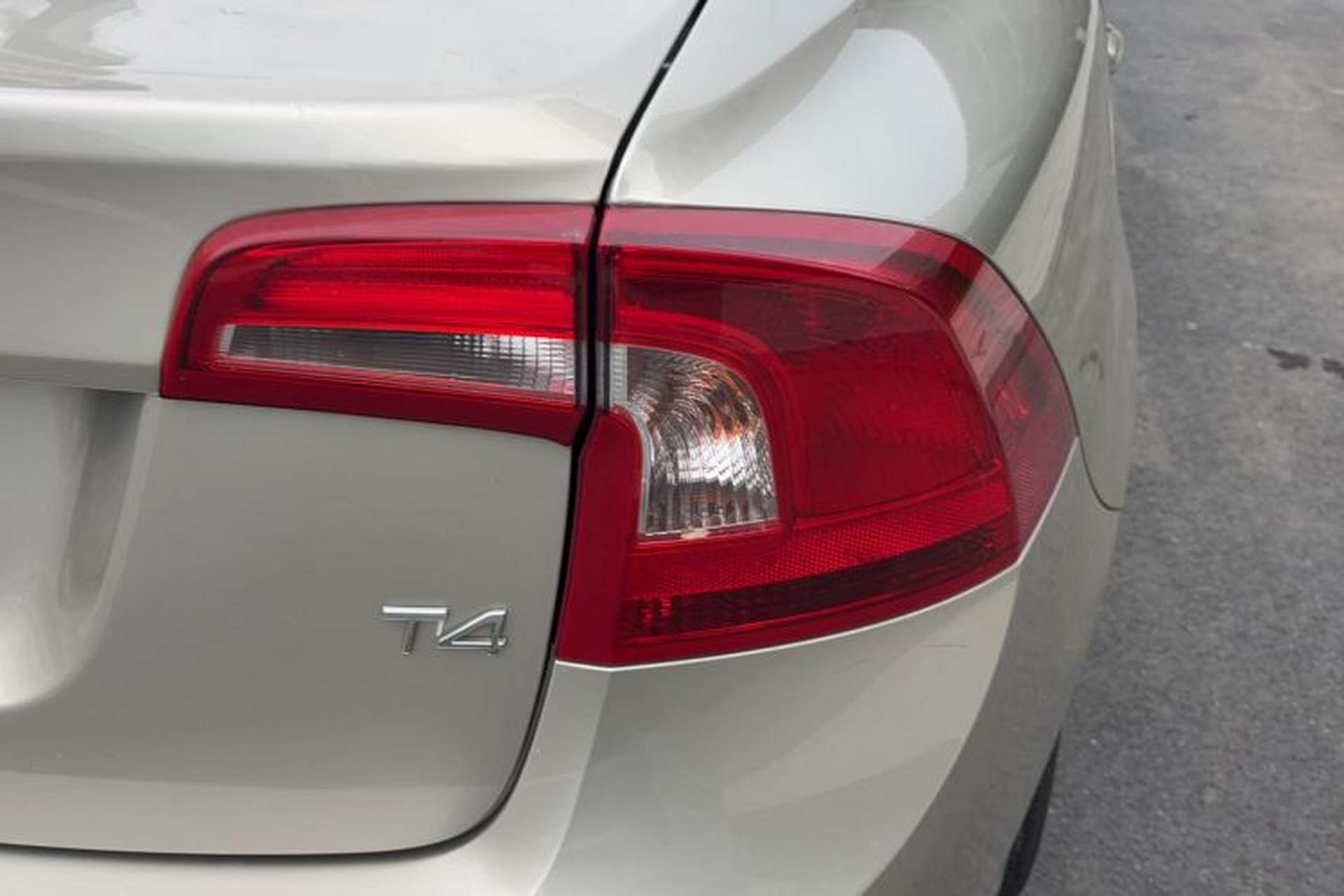 Used Volvo S60 2018 S60L T4 Zhiyuan Edition Exterior 4
