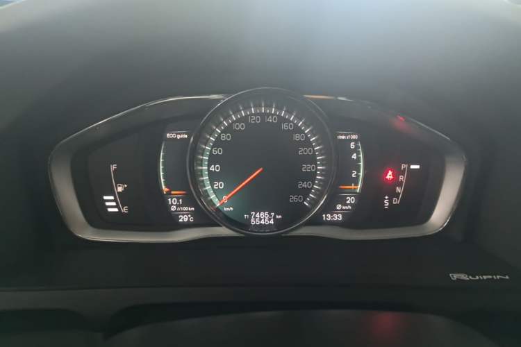 Used Volvo S60 2018 S60L T4 Smart & Ambitious Edition Instrument Cluster
