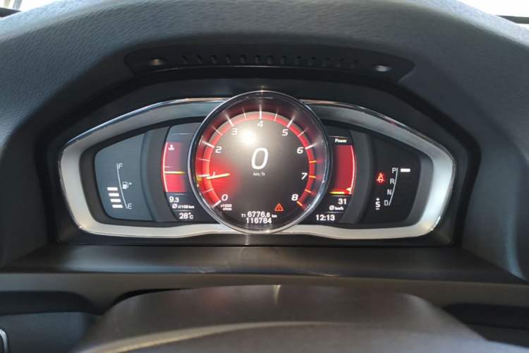 Used Volvo S60 2018 S60L T5 Intelligent Drive Progressive Edition Instrument Cluster