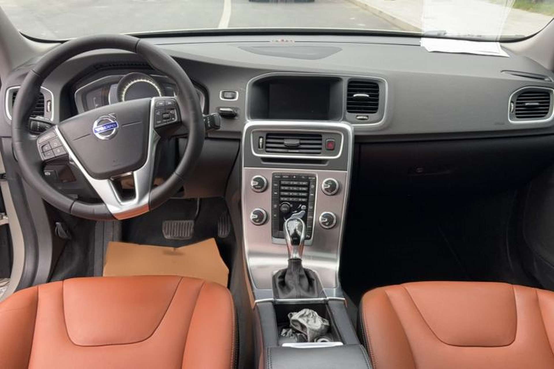 Used Volvo S60 2018 S60L T4 Zhiyuan Edition Interior 4