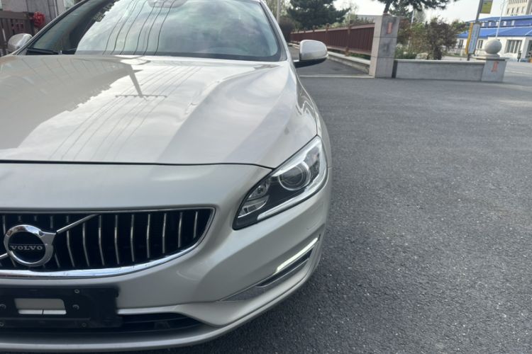 Used Volvo S60 2018 S60L T5 Intelligent Drive Progressive Edition Left Front Headlight