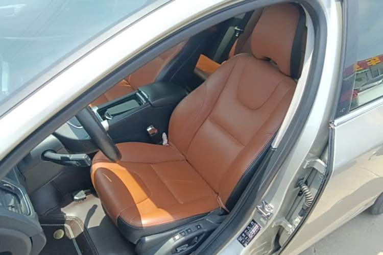 Used Volvo S60 2018 S60L T3 Smart Progress Edition Left Front Seat