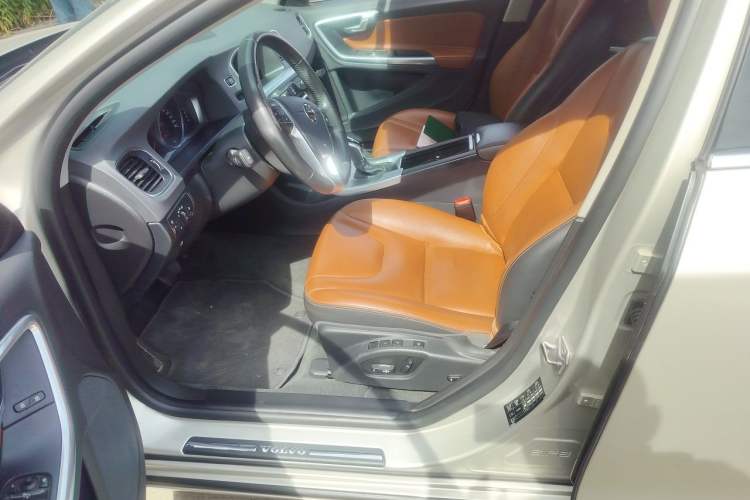 Used Volvo S60 2018 S60L T3 Smart Progress Edition Left Front Seat