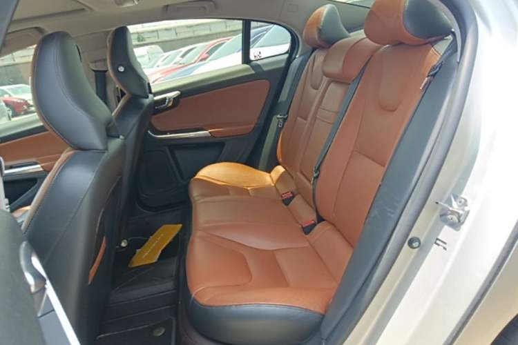 Used Volvo S60 2018 S60L T3 Smart Progress Edition Left Rear Seat