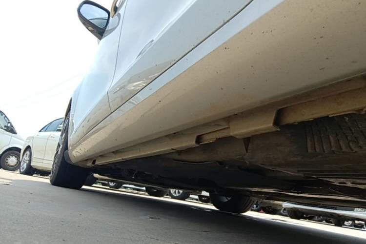 Used Volvo S60 2018 S60L T3 Smart Progress Edition Left Side Sill