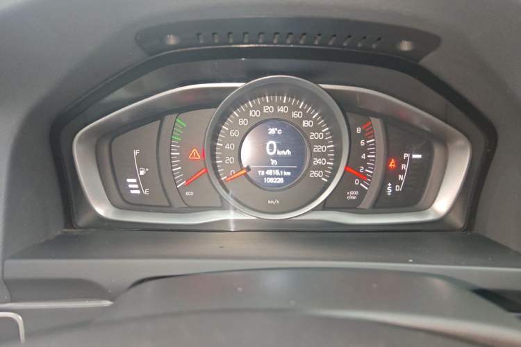 Used Volvo S60 2018 S60L T3 Smart Upgrade Edition Odometer Close Up
